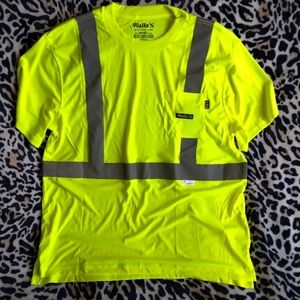 🩵***2 For $25*** Men's reflective tshirt